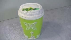 Был стаканчик , а стал контейнер для хранения .Красота .