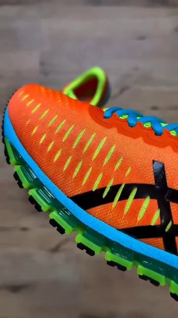 Модель обуви Asics Gel-Quantum 3601 смотреть онлайн