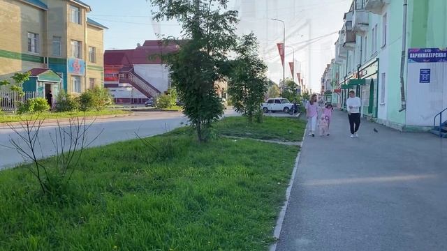 Влог: Летние вечера в начале лета в 2025 году. смотреть онлайн