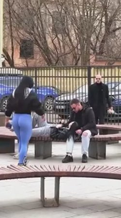 Что за курица?😂