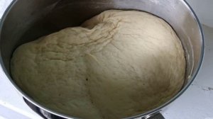 Фокачча с маслинами и розмарином