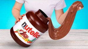 Огромный слайм, который выглядит как шоколадная паста «Нутелла»