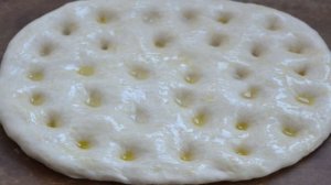 Фокачча с бурратой и томатами