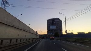 ПОГОНЯ ЗА ВОРом: Вернул телефон девушке в метро "Китай-город"