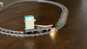 LEGO MINDSTORMS 51515, Лего поезд
