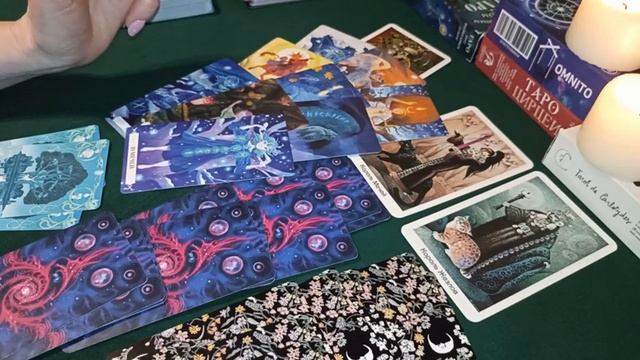 4 КОРОЛЯ  🕺 новый знакомый ☺ что из себя представляет  финансовое положение ☝ чувства и цели