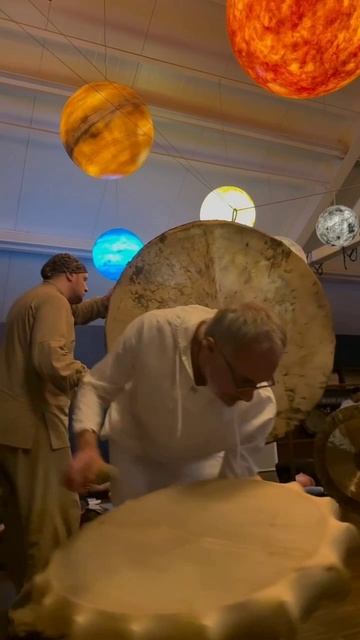 ТЕАТР ЗВУКА В ТЕМНОТЕ С ЛИНДОЙ (камерная группа до 40 человек) смотреть онлайн