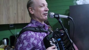 По камушкам