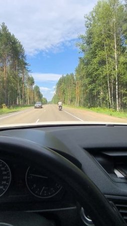 🔰 Вы только послушайте звук мотора, этого мимо пролетающего мотоцикла)))🥰👍🥰