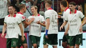 "Локомотив" обыграл "НН" и вышел в лидеры российской премьер-лиги