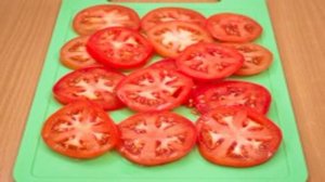 Баклажаны запеченные с томатами и сыром