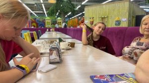 Анжелике 14 лет . 03.08.2025