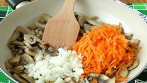 Гречневый суп с картофельными клецками