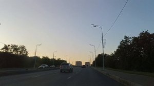 САМАЯ СТРАННАЯ ПОЛИВОЧНАЯ МАШИНА: Догнал и расспросил