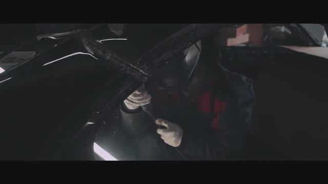 Laurel C35: Как выиграть аукцион