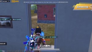 БЕРЕМ ЛЕГЕНДУ В PUBG Mobile 3vs1