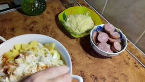 КАРТОШКА со ШПИКАЧКАМИ в духовке