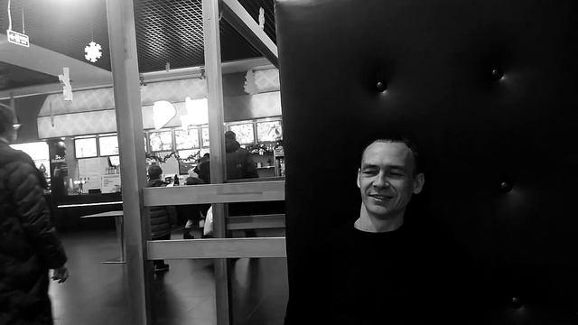 DIM-It's my life. Мой первый в жизни клип! Зацените шедевр? - смотреть видео онлайн от «DIM» в хорошем качестве, опубликованное 4 августа 2025 года в 3:40:42 00:02:19.