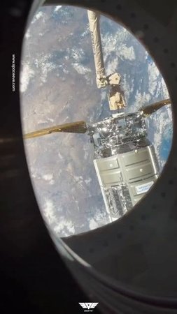 Работа со стыковочным адаптером МКС на высоте 400 км 🛰