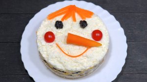 САЛАТ СНЕГОВИК на НОВЫЙ ГОД !  Этот салат сметают первым со стола! Любимый салат нашей семьи!!!