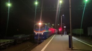 ЧС7-011 с поездом №001 Москва-Минск «Беларусь»