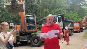 Природа спорит с бетоном: в Лосином Острове защитники леса против застройщика и полиции