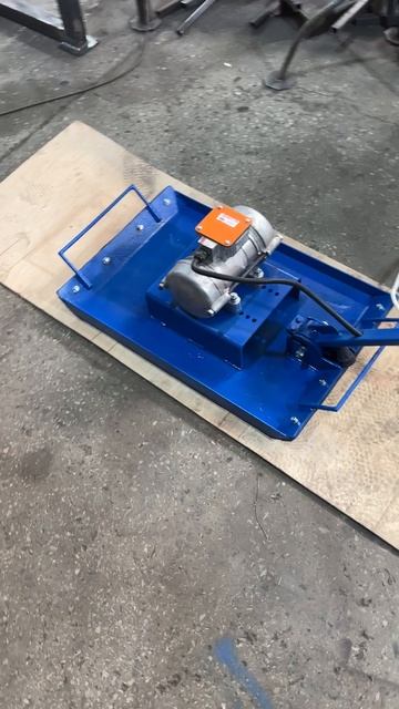 ВИБРОПЛИТА 220 В 0,55 кВт #QMM смотреть онлайн