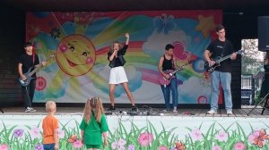 Дебют группы Резонанс