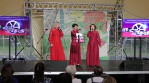 Трио "Девчата".