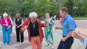 С капельками слёз... 01.08.25...