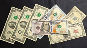 Звёздные доллары! Чем отличаются банкноты США и какие печати на купюрах стоят дороже!