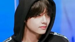 🌟 "Ви в ханбоке: Корпоративный фестиваль HYBE!" 🎉