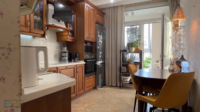 Видовая квартира с дизайнерским ремонтом общей площадью 66,3м2 смотреть онлайн