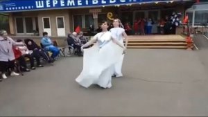 Танец «Журавли» - с праздничного концерта в честь Дня Победы