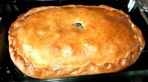 Рецепт курника в духовке с курицей весьма популярный пирог который подойдёт для любого случая