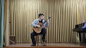 N. Paganini. Sonata 10, L. Brouwer. Un Dia The Noviembre