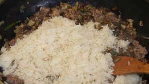 Индейка, фаршированная рисом