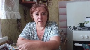 Разговоры за утренним кофе.