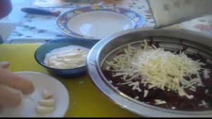 Свекла с брынзой и чесноком!  Просто и вкусно!