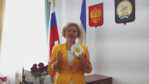 Поздравление от Ленары Ивановой с Днем семьи, любви и верности 2025