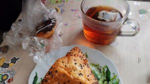 Чаепитие в деревне и курник с курицей, уют в деревне