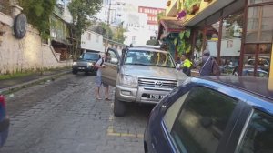 Из столицы Мадагаскара отправляемся искать лемуров