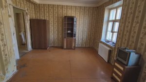 3-к. квартира, 70 м², 2/2 эт.