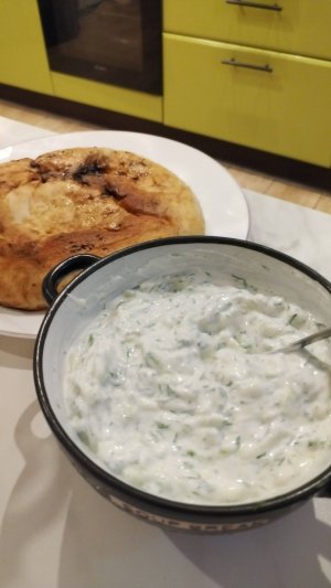 Греческий соус Дзадзики. Рецепт.