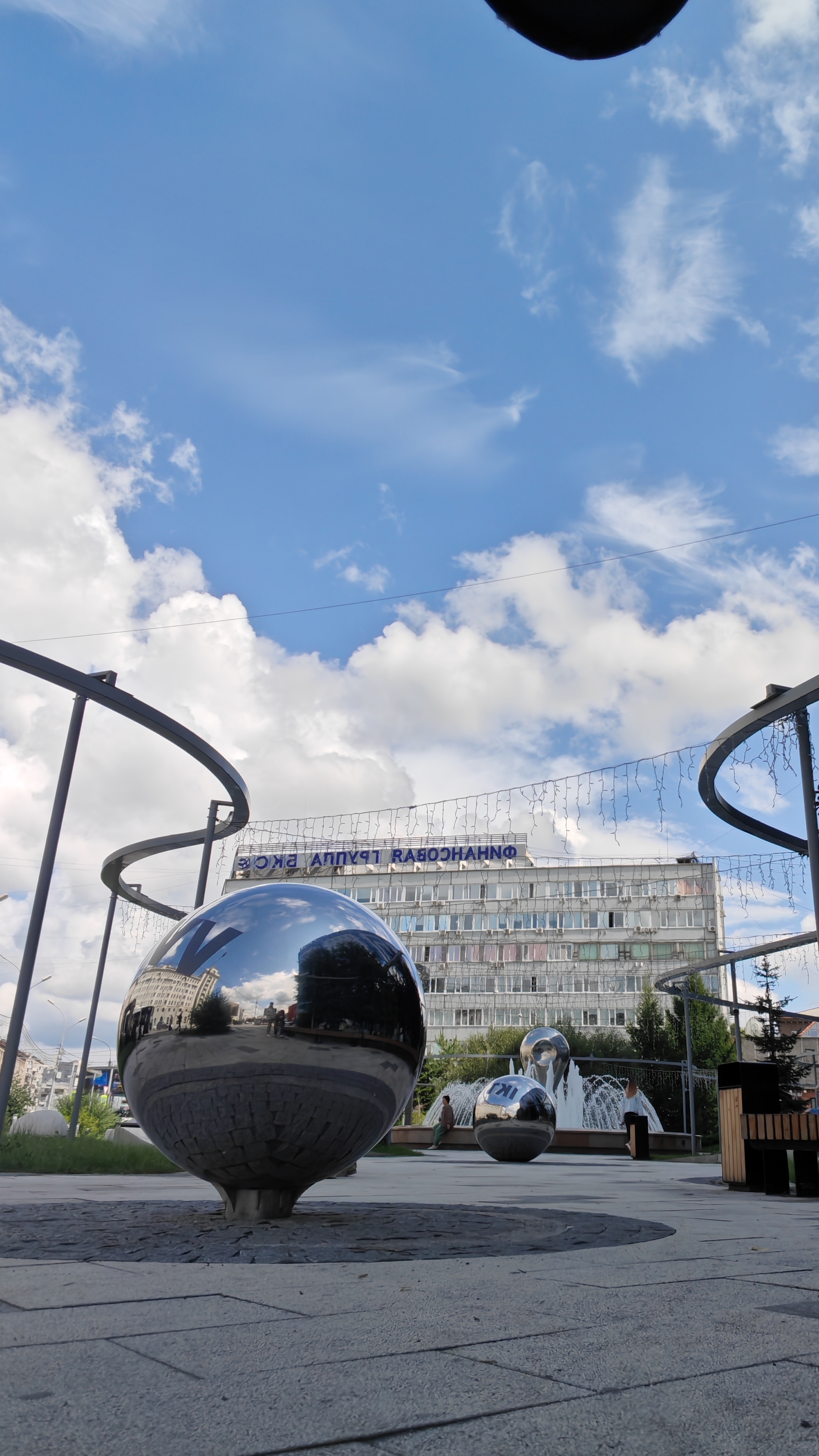 В центре Новосибирска в августе смотреть онлайн