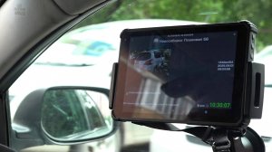 В Новосибирске продолжается борьба с нерадивыми автомобилистами за сохранность газонов