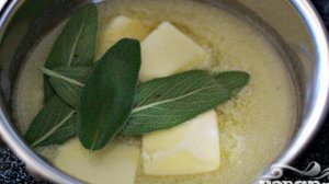 Индейка с лимонной цедрой и шалфеем