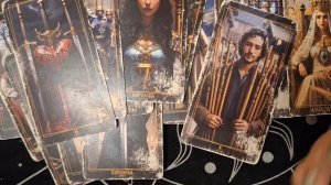 ТАРО РАСКЛАД\ У КОГО КАКИЕ ПЛАНЫ НА ВАС?!