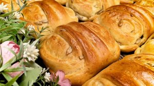 Ароматные, мягкие булочки с подсолнечными семечками — просто и вкусно!