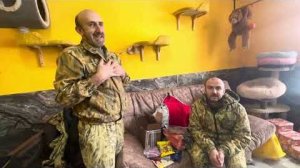 Мы снова получили замечательные гамаки для гамадрилят, а для Анфисы ОСОБЕННЫЙ!